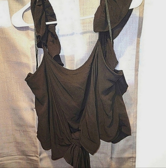 NWT CITY CHIC CROP TOP SIZE large (20) - Picture 1 of 2